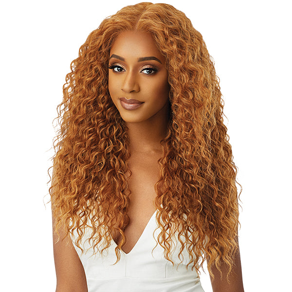 Outre Perfect Hairline Synthetic 13x6 HD Lace Front Wig - Ariella Revi