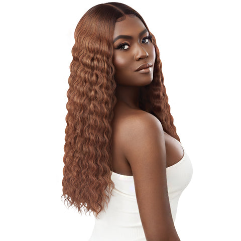 Outre Synthetic Hair Sleeklay Part HD Lace Front Wig - PERLA